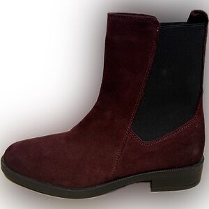 Emanuele Crasto Mid-Calf Burgundy Suede Pull-On Boots size 6.5